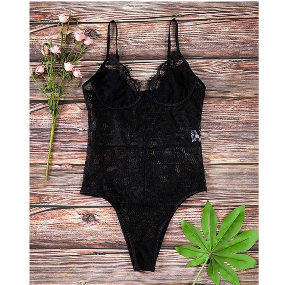 NWT💕Black Eyelash Boho Lace Lingerie Bodysuit - Picture 8 of 9